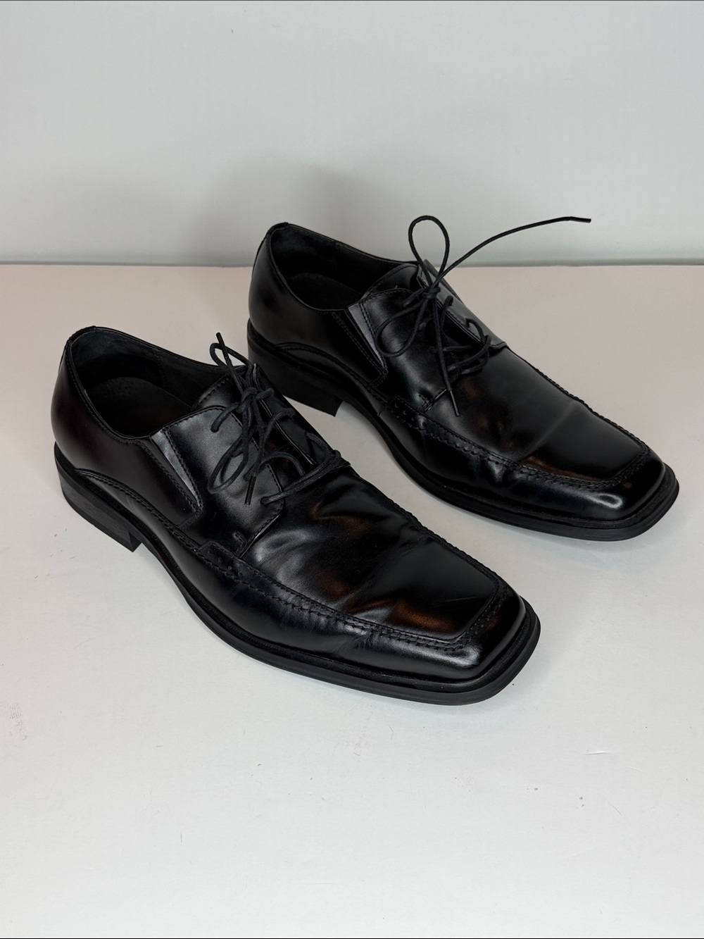 Via Spiga Black Leather Lace-Up Dress Shoes